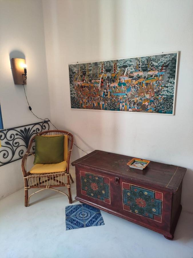 La Rosamarina * Estrómboli