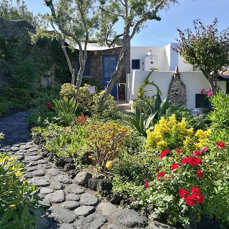 Hotel La Rosamarina Stromboli Esterno foto